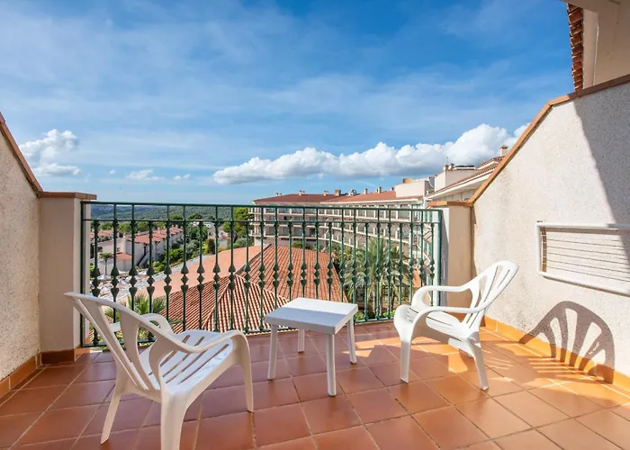 苏布瓦提酒店 4* 苏昂博