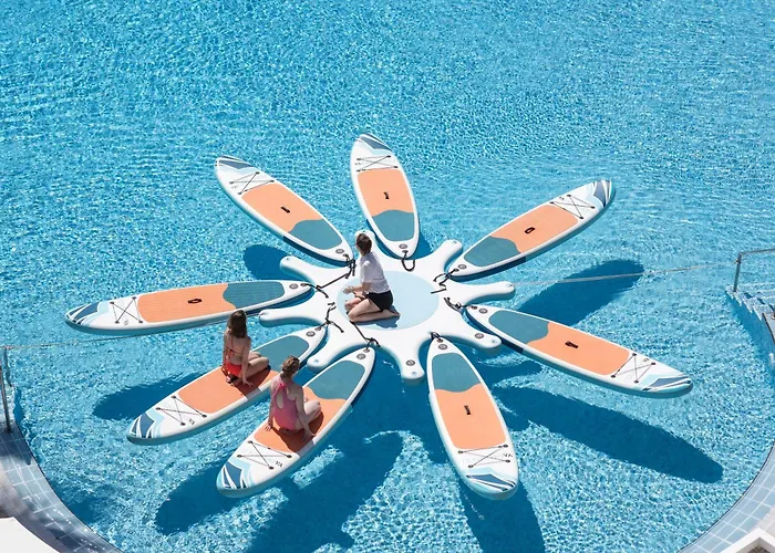 苏布瓦提酒店 4* 苏昂博